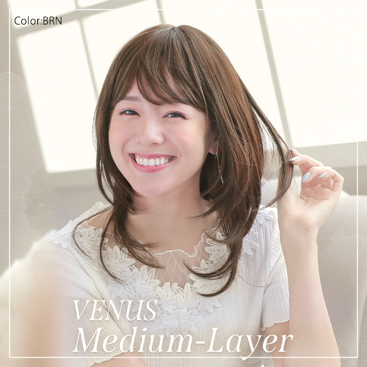 自然なミディフルウィッグ、VENUSミディアムレイヤー