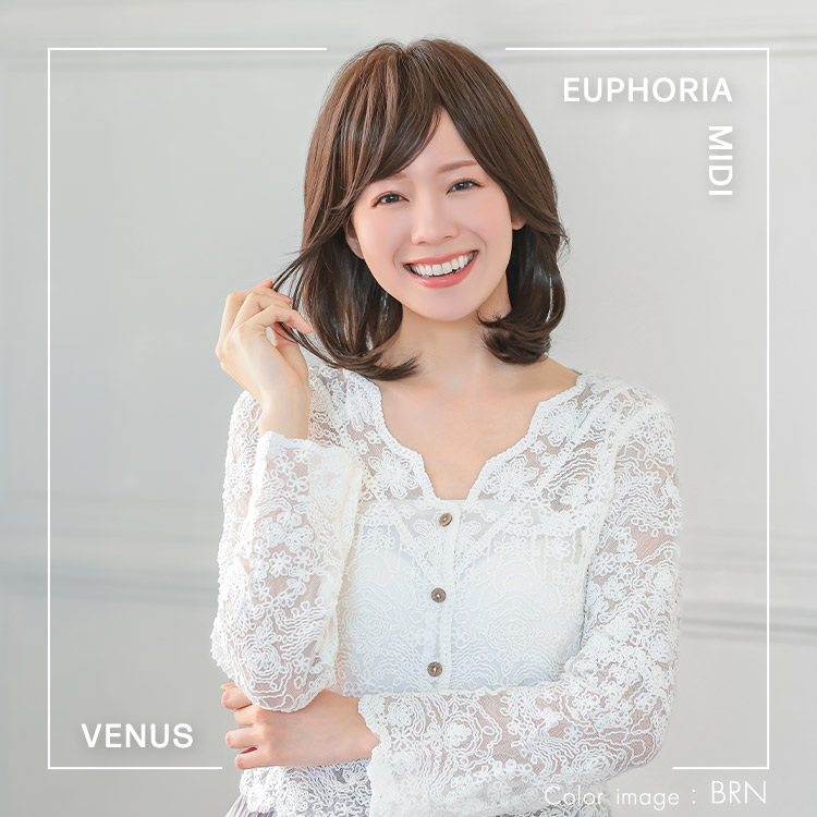 自然なミディアムフルウィッグ、VENUSユーフォリアミディ